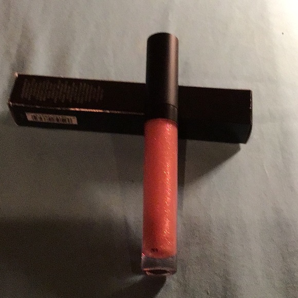 NWT BareMinerals MOXIE plumping lipgloss - Picture 2 of 7
